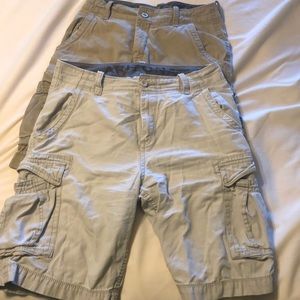 2 pairs of men’s Arizona cargo shorts
